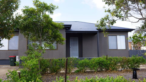 Lincoln Breeze Accommodation - Accommodation Newcastle 0