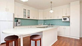 True Blue Holiday Home - Accommodation Newcastle 0