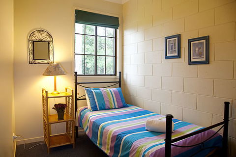 Flaxton Country Lodge Motel QLD P/L - Accommodation Newcastle 5