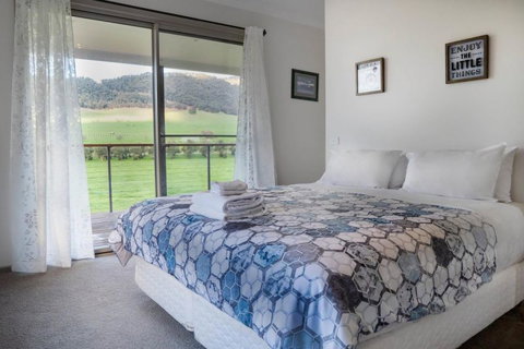 Owner - Accommodation Newcastle 1