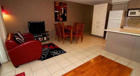 Merrima Court Holiday Apartments - Accommodation Newcastle 10