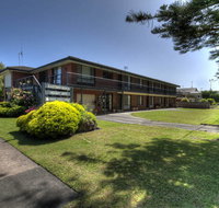 Eastern Beach Holiday Units - Accommodation Newcastle