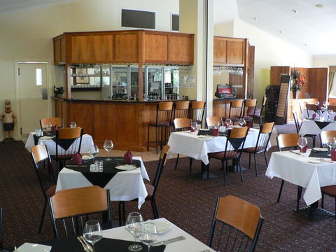 Emerald Explorers Inn - Accommodation Newcastle 5