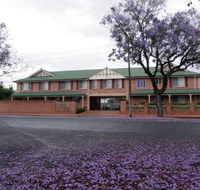 Endeavour Court Motor Inn - Accommodation Newcastle