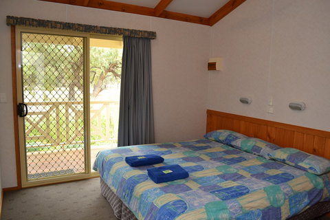 Euston Club Cabin Resort - Accommodation Newcastle 1