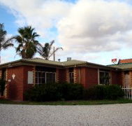 Foundry Palms Motel