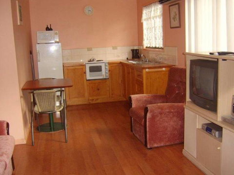 Gellibrand River Valley Cabins - Accommodation Newcastle 3