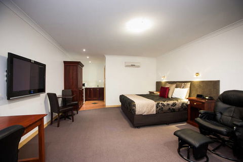 Georgian Motor Lodge - Accommodation Newcastle 0