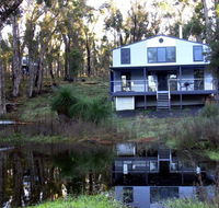 Hidden Grove Retreat - Accommodation Newcastle