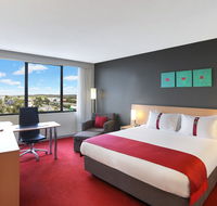 Holiday Inn Melbourne Airport - Accommodation Newcastle