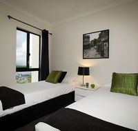 Jack  Newell Cairns Holiday Apartments