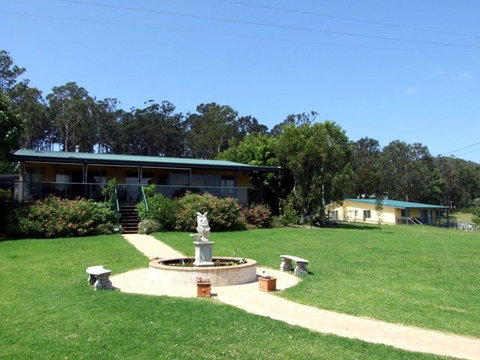 Kalaru Lodge Cottages - Accommodation Newcastle 0