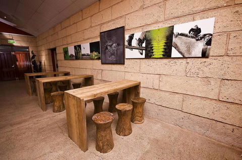 Kimberley Grande - Accommodation Newcastle 8