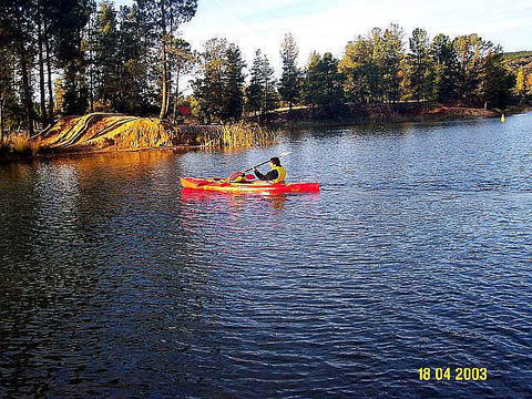 Lakeside Studio - Accommodation Newcastle 1