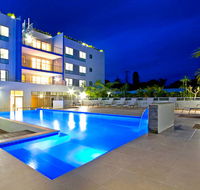 Lakeside Waterfront Apartment 18 - Accommodation Newcastle
