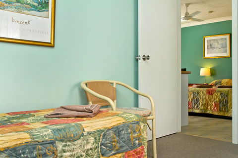 Limassol Motel - Accommodation Newcastle 1