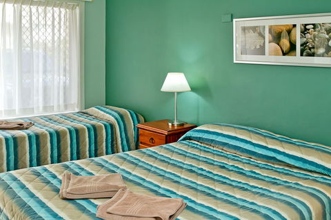Limassol Motel - Accommodation Newcastle 2