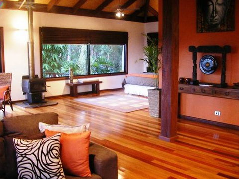 Lombok On Waterfall Retreat - Accommodation Newcastle 3