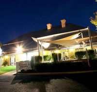 Macquarie Inn - Accommodation Newcastle