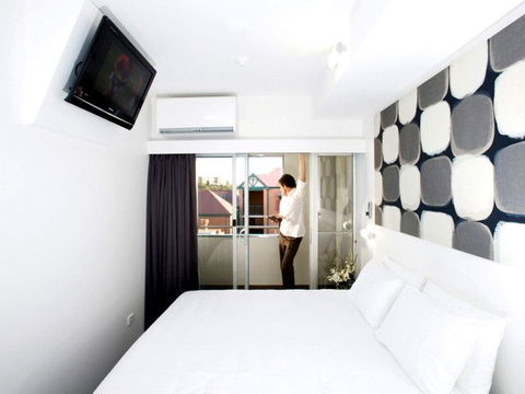 Majestic Minima Hotel - Accommodation Newcastle 2