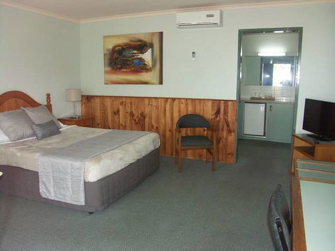 Melaleuca Motel - Accommodation Newcastle 2