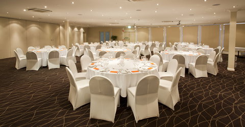 Mercure Canberra - Accommodation Newcastle 0