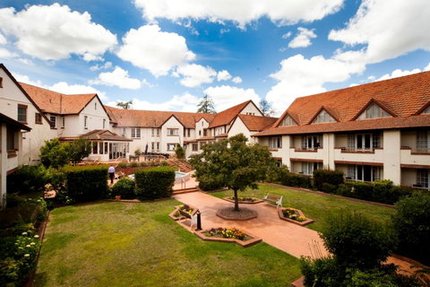 Mercure Canberra - Accommodation Newcastle 1