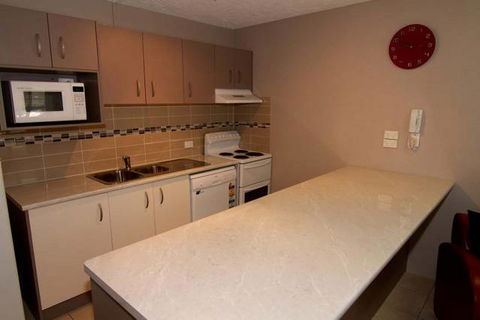 Merrima Court Holiday Apartments - Accommodation Newcastle 1