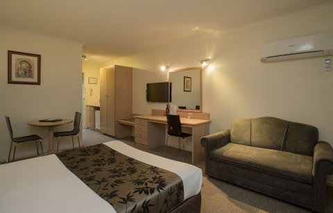 Eltham Gateway Hotel And Conference Centre - Accommodation Newcastle 2