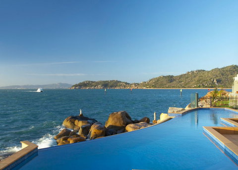 Grand Mercure Apartments Magnetic Island - Accommodation Newcastle 1