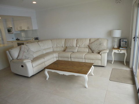 Noosa Entrance Waterfront Resort - Accommodation Newcastle 14