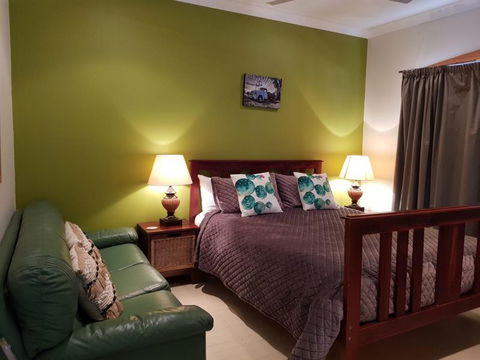 Sonja's Bed & Breakfast - Accommodation Newcastle 0