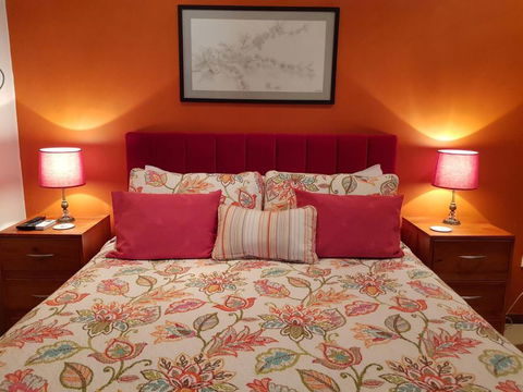 Sonja's Bed & Breakfast - Accommodation Newcastle 3