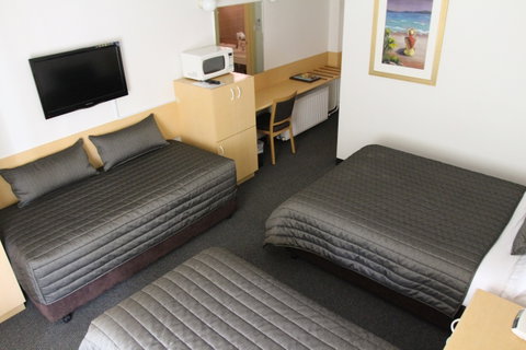 Mid City Motor Inn - Accommodation Newcastle 5