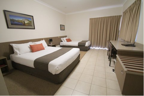 Midlander Motor Inn - Accommodation Newcastle 0