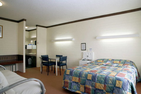 Midtown Motor Inn - Accommodation Newcastle 5