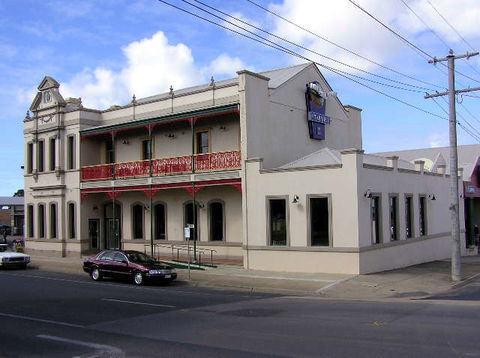 Mitchell River Tavern - Accommodation Newcastle 0