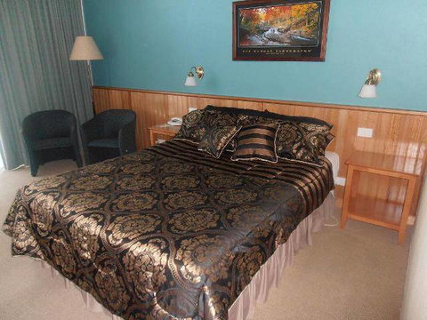Moe Motor Inn - Accommodation Newcastle 3