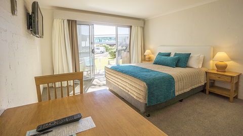Mollymook Shores Motel And Conference Centre - Accommodation Newcastle 0