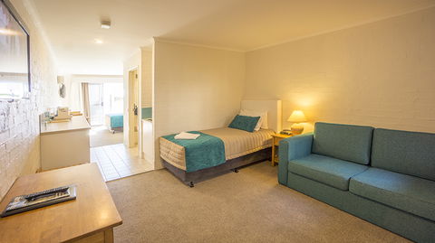 Mollymook Shores Motel And Conference Centre - Accommodation Newcastle 7