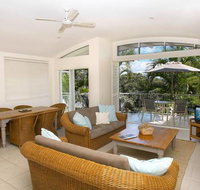 Noosa Outrigger Beach Resort - Accommodation Newcastle