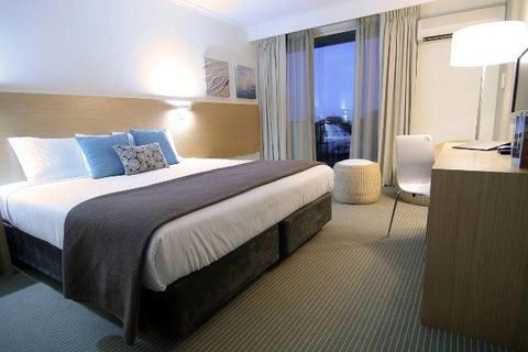 Novotel Cairns Oasis Resort - Accommodation Newcastle 8