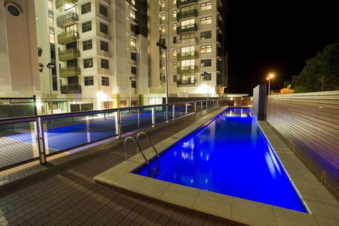 One 30 Esplanade - Accommodation Newcastle 2