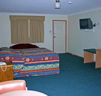 Overlander Motor Lodge