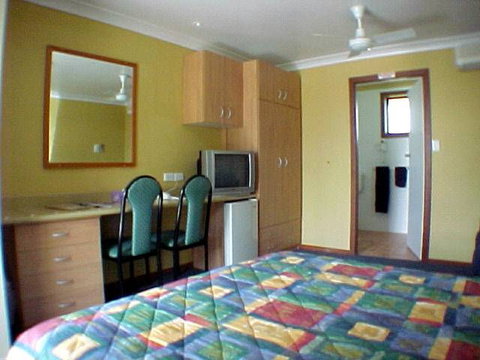 Palm Valley Motel - Accommodation Newcastle 0