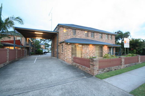 Park Beach Resort Motel - Accommodation Newcastle 0