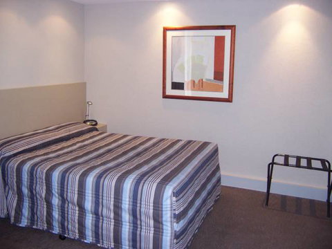 Parkville Place Apartments - Accommodation Newcastle 2