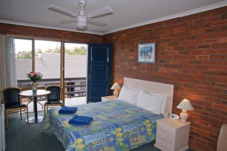 Pelican Motor Inn - Accommodation Newcastle 4