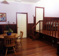 Pemberton Old Picture Theatre Holiday Apts