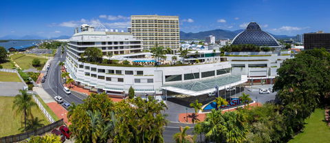 Pullman Reef Hotel Casino - Accommodation Newcastle 3